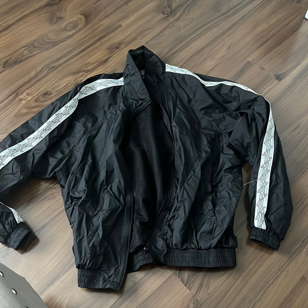 LF BOMBER JACKET